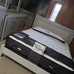Nice Bedroom Suite For Sale