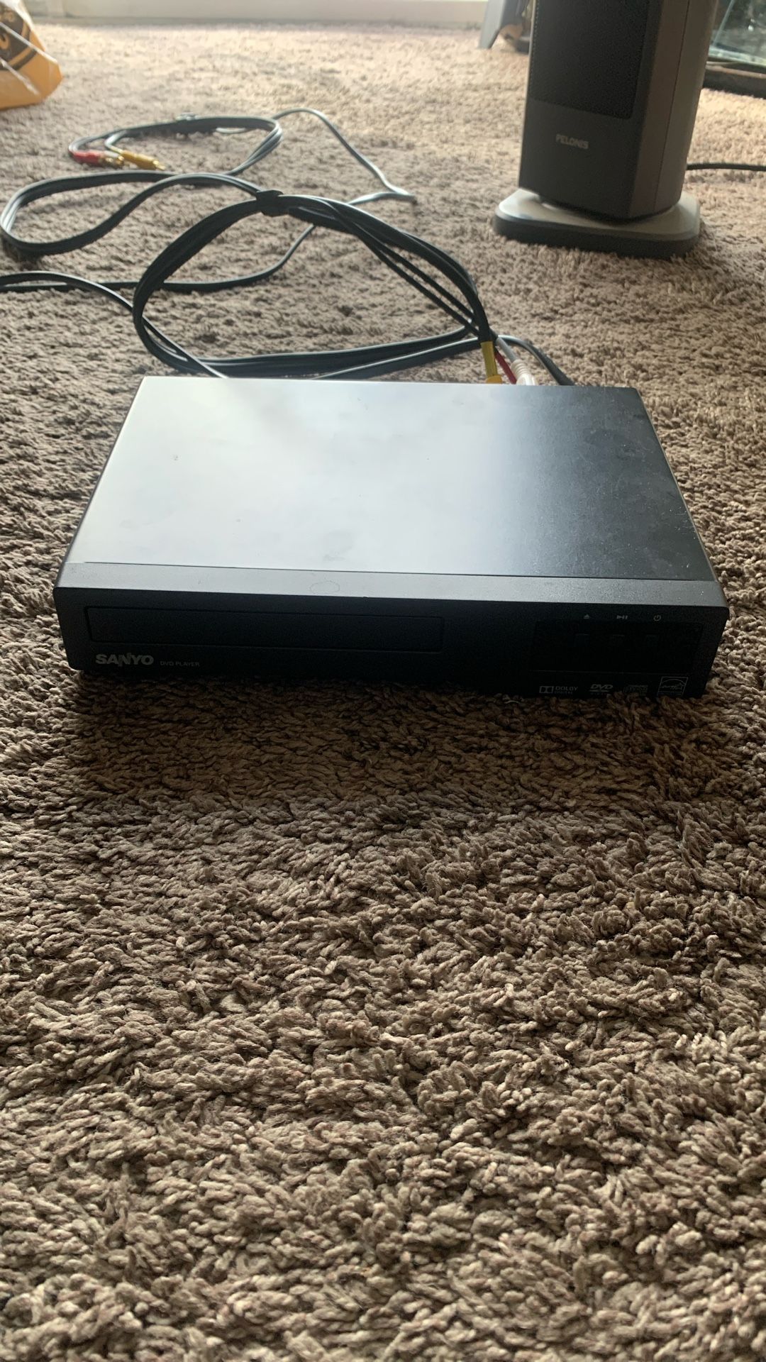 Sanyo DVD Player $15 Excellent (brand new)