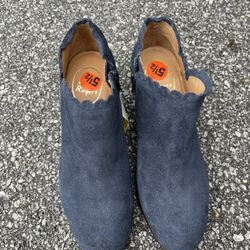 New With Tags 5.5 Jack Rogers Suede Wedges