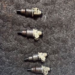 Fuel Injectors 1600 Cc 