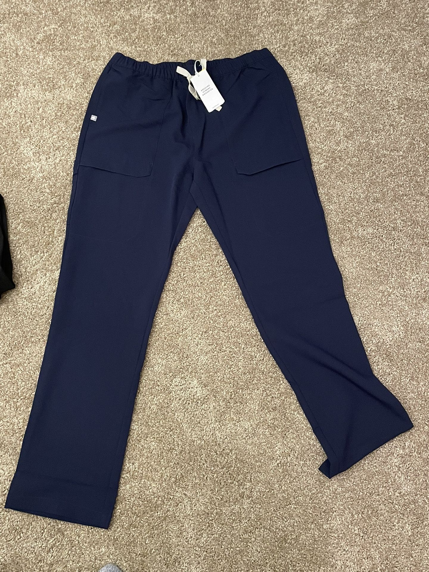 Men’s Large FIGS Scrub Pants -BRAND NEW