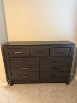 Ashley Brinxton Dresser