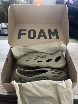 Yeezy Foam RNR