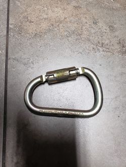 Carabiner