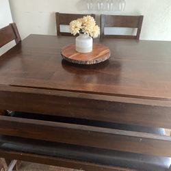 Dining Table Seats 6