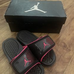 Girls Jordan Slides Size 3Y