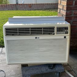 LG Large Wall/Window Air Conditioner