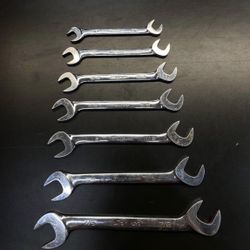 Snap-On SAE Four Way Angle Head 7pc Wrench Set $120 OBO