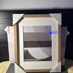 Threshold Wood Gallery Frame (New)