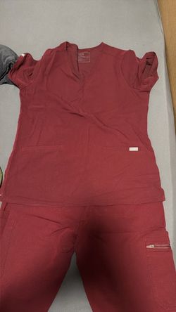 Figs scrubs