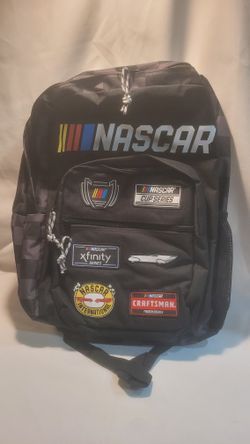 NASCAR 🏁🎒