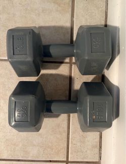 Weights 10 pounds each one