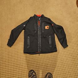 Calgary Flames Jacket Sz MED Fanatics Authentic Pro