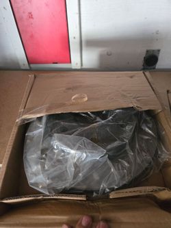 Brand New Rear rotors  Break Pads