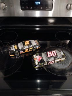 RUSTY WALLACE AND MARK MARTIN DIECAST NASCAR CARS