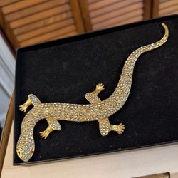 Crystal Lizard Pin 