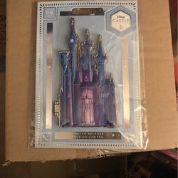 Disney 1st In Series Cinderella Castle Large Hinged Pin Brand New Sealed