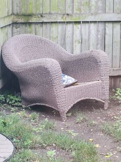 Outdoor indoor patio chair wicker