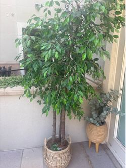 7ft artificial tree