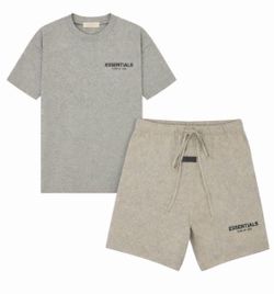 Essentials gear ￼