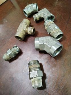 Lowrider Hydraulics  1/2 -3/8 Fittings 