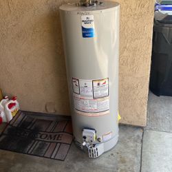 50gal Water Heater , Still Under Warranty!