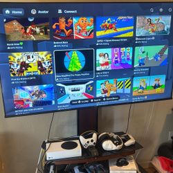 Hisense Flat Screen Tv With Stand 