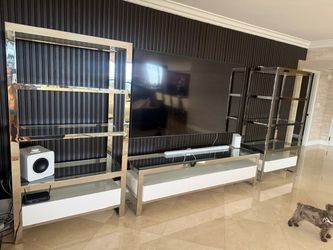Modern Chrome & Glass Entertainment Wall Unit – 3 Pieces (2 Étagères + TV Console)
