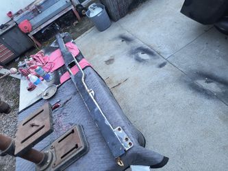 C10 Filler Panel Hood Latch