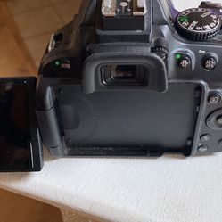 VLOG CAMERA Nikon D5100 FOR SALE! 