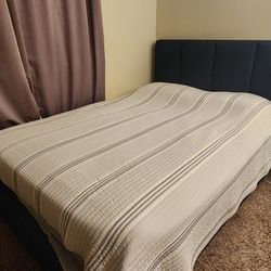 Queen Bed Set With Sierra Comfort Matress