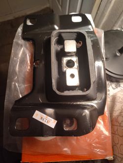 Hi This Is From 2013 Ford Escape I Don't Know What It Was For But I Don't Need It I Got It At Penny Pitcher For 35 So I'm Going For 20 Pick Up Only Th