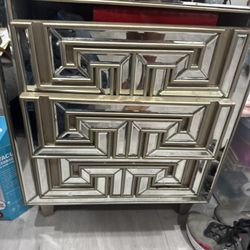 Mirrored Side Table 