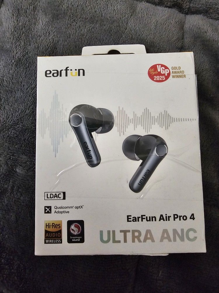 EarFun Air Pro 4 Adaptive Hybrid Noise Canceling Wireless Earbuds, Qualcomm Snapdragon Sound, aptX™ Lossless, 6 Mics AI CVC 8.0 Call