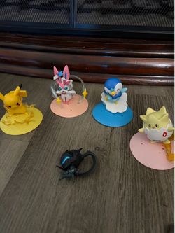 Picachu Collectable bundle