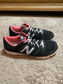 New Balance 550 v3 Running Sneakers size 8 US