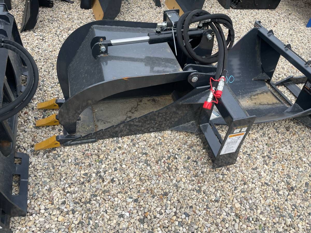 Skid Steer Stump Grapple Bucket