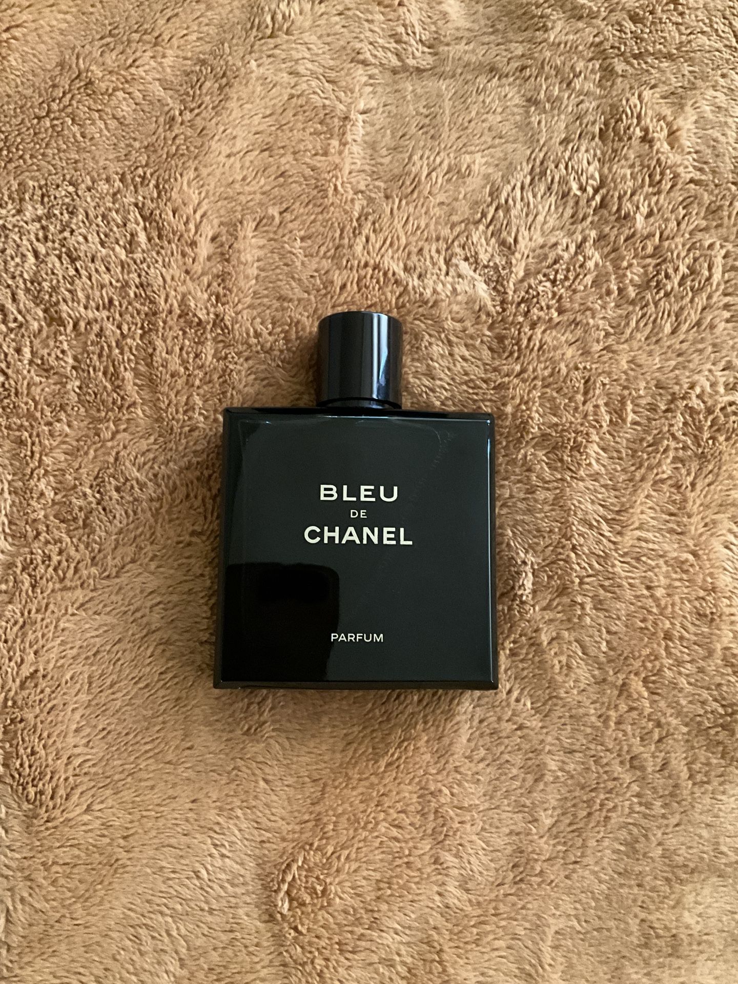 Chanel De Bleu