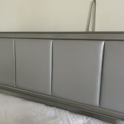Bedframe 