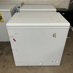 Vissani 7 Cu Ft Chest Freezer 