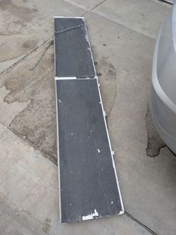 Folding Aluminum Loading Ramp with Chain