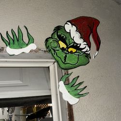 Grinch Yard Decor For Christmas 