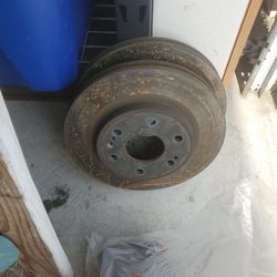 Brake rotors and calipers 2014 Chevy Silverado