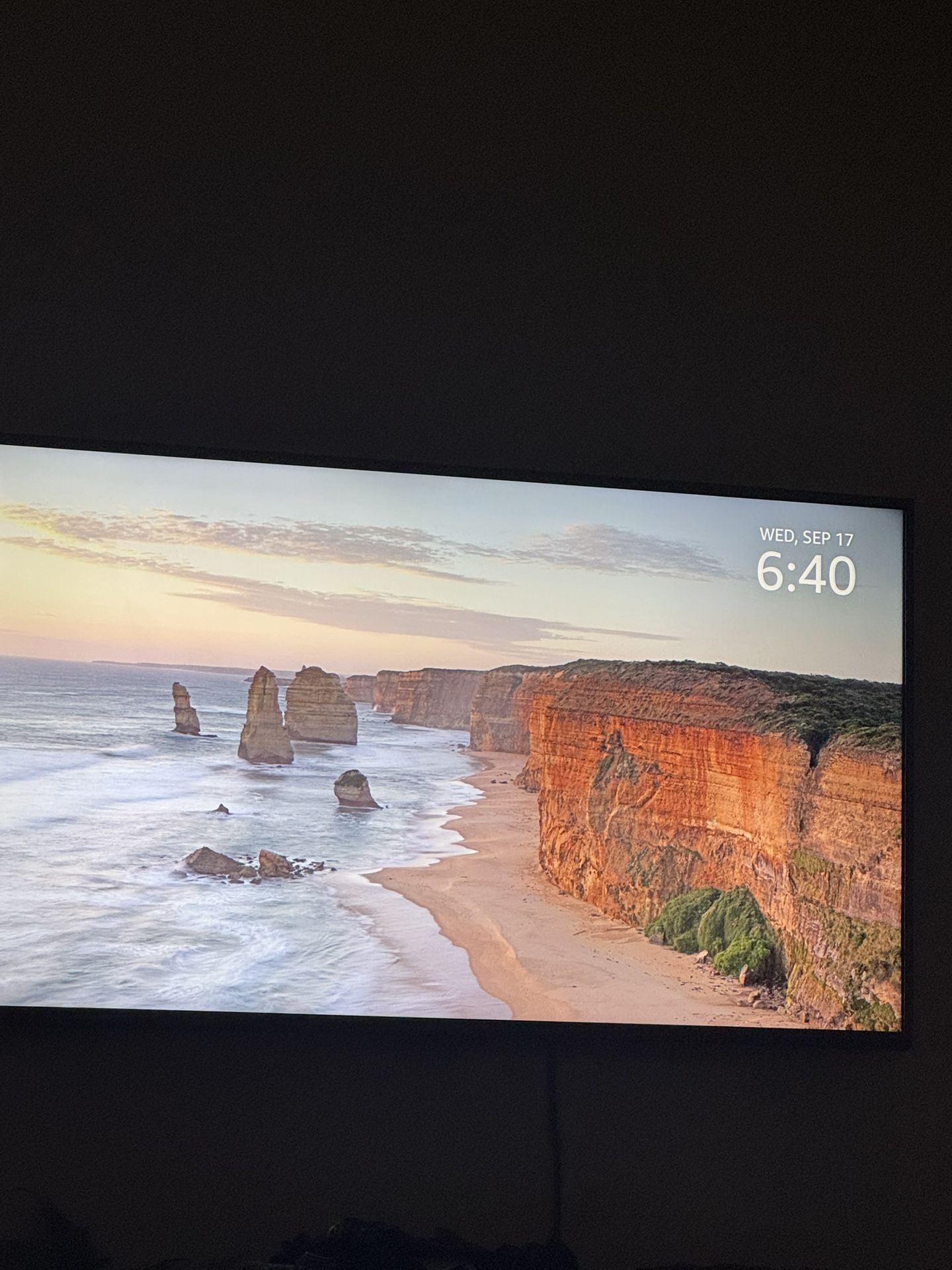 Tv 43 Inch Smart Fire TV With Hanging Mount And Stand