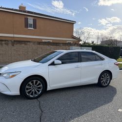 2016 Toyota Camry XLE