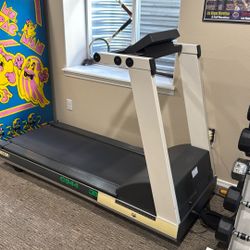 Precor C944