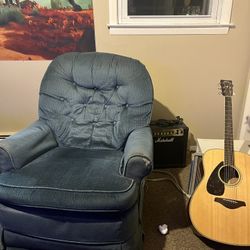 FREE RECLINER CHAIR