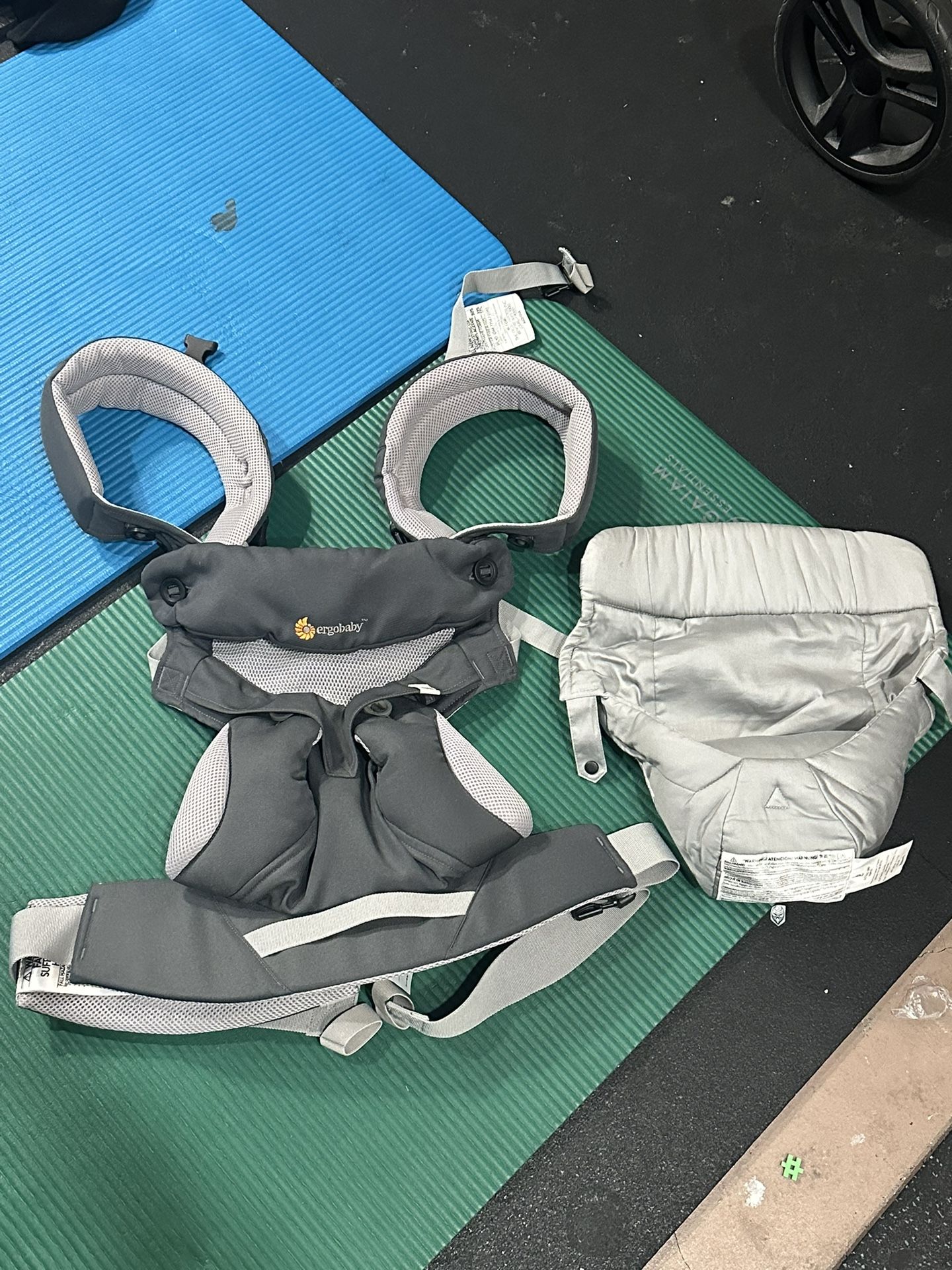 Ergo baby carrier