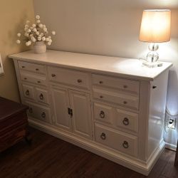 9 Drawer White Dresser 