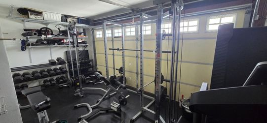 Valor Weight Rack With Attachments